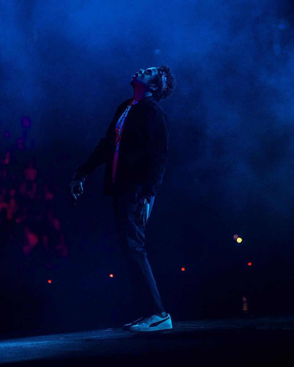 ComplexMusic's tweet photo. "When I die please don't tweet about my death,
Tryna get mentions, bringin’ attention to yourself,
Please don’t post some pic from in the club,
With some quote you stole like we was tighter than what we was"

JAY-Z on Jay Electronica's "Flux Capacitor" #AWrittenTestimony https://t.co/eUgO5tGNiX