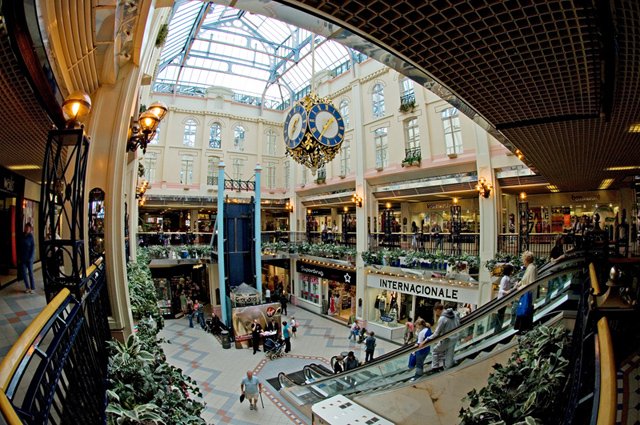 Who's out doing some shopping at @GalleriesWigan this weekend?