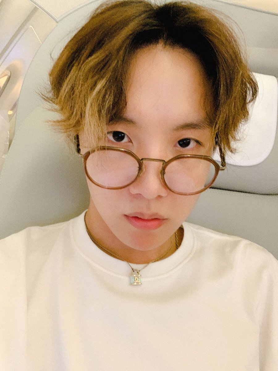 namjoonah_ah's tweet photo. โอเค ของหนูเนอะ https://t.co/RiC4ljnWS3