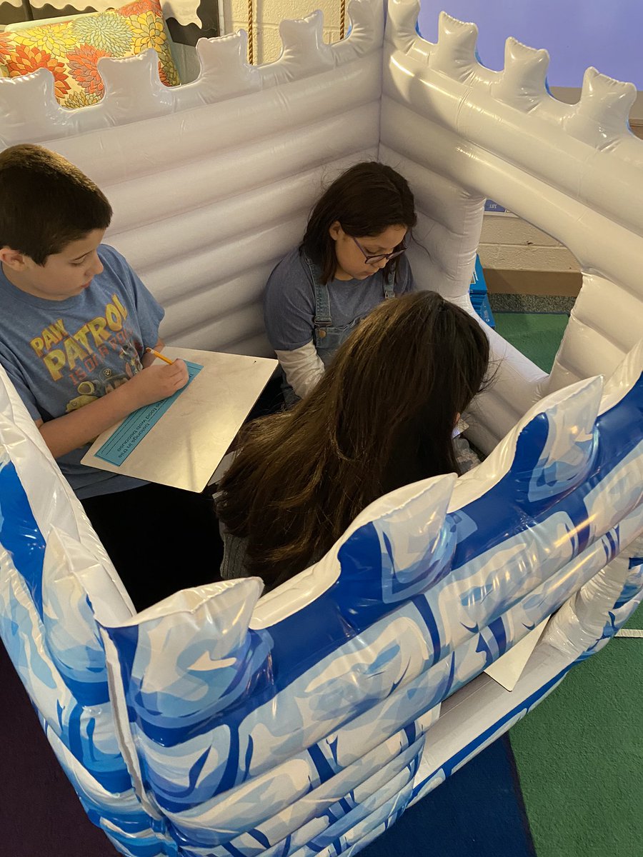mcintyreclass4's tweet photo. We are working our way to the McGrath checkpoint on the trial of the Iditaread! #gfwinship #iditaread https://t.co/eL7FnUjflb