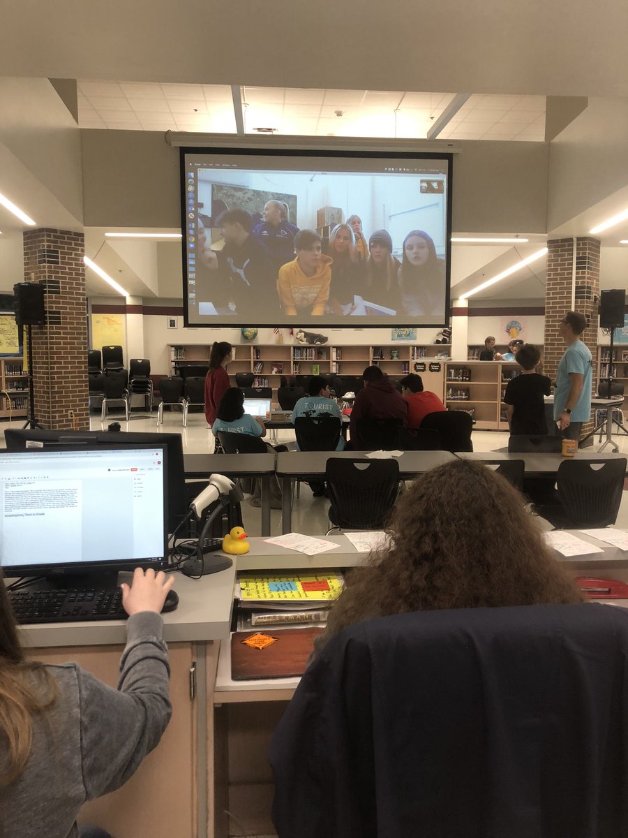 MrsWeberESL's tweet photo. #HFMSWorldTour still going strong! #hfmsproud @HuffinesMS https://t.co/uNYmkLvIAL