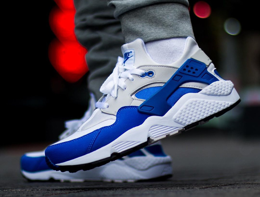 huarache dna blue