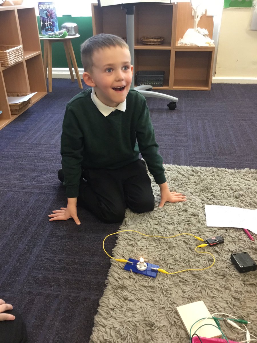 BaderPrimary's tweet photo. The look of excitement and achievement when you finally make it work #BritishScienceWeek2020 #developingcuriosity #determination https://t.co/e4nWYOXfVV