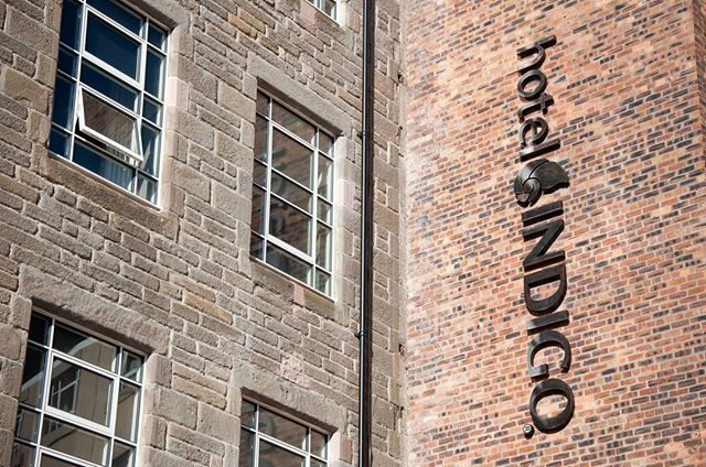 LakesideSigns's tweet photo. Installed during summer 2018, these blackened steel letters at @hotelindigo Dundee are ageing beautiful and really compliment the old industrial mill the hotel is set in.⠀
⠀
#steel #blackenedsteel #industrial #mill #dundee #hotel #signage #design #la… https://t.co/25QVjOcyFu https://t.co/UTHOLkBYoW