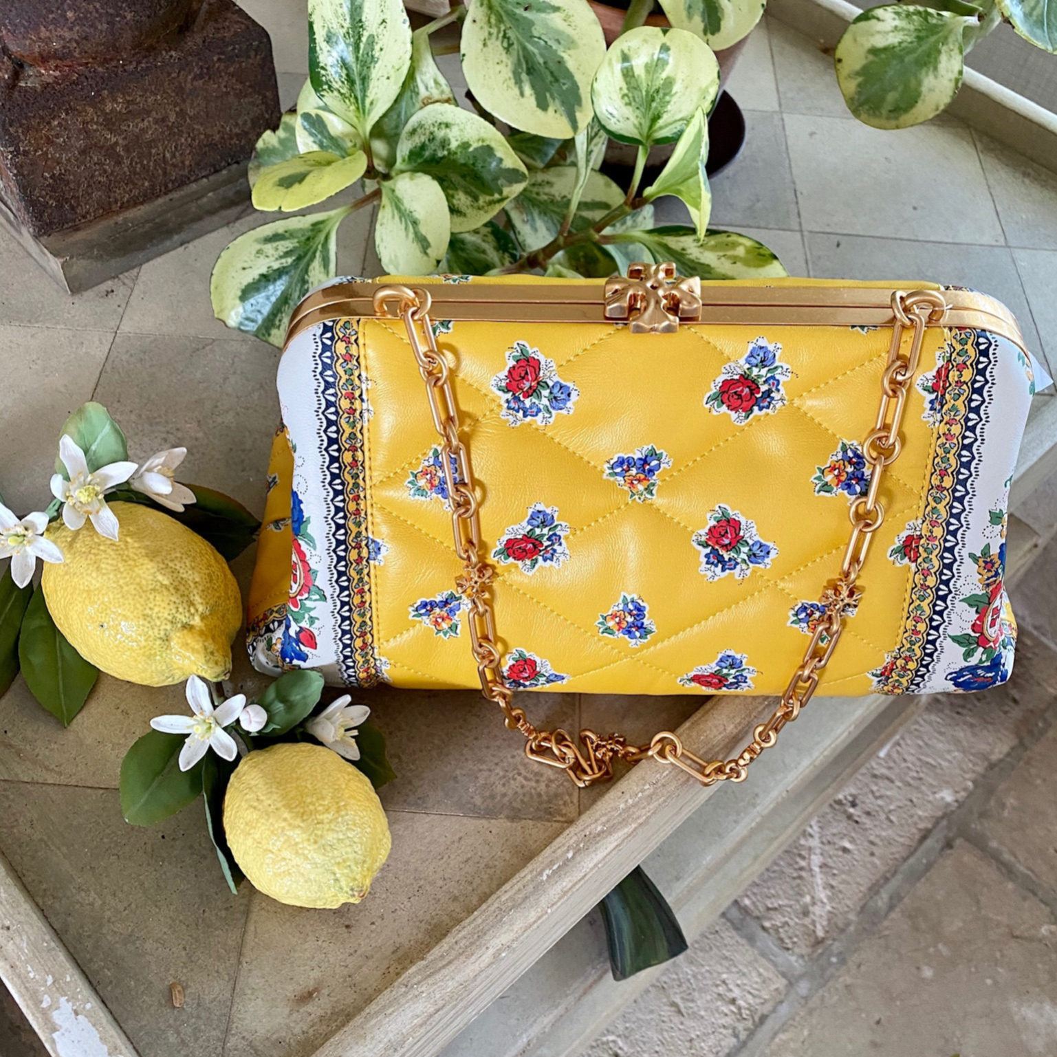 Tory Burch on X: 🍋 💛🌼☀️The new Cleo Quilted Floral Bag #ToryBurchSS20  #ToryBurchBags #ToryBurch    / X