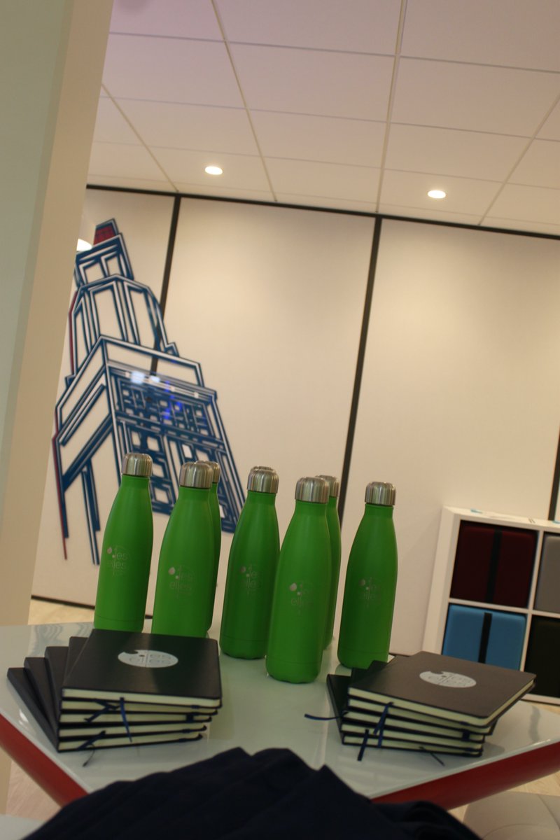 Elles_HDF's tweet photo. Cette semaine nous avons célébré la mixité du Réseau des Elles à Lille & Amiens !
#CEHDF #ReseauEntreprise #mixite https://t.co/QTc2YujGji
