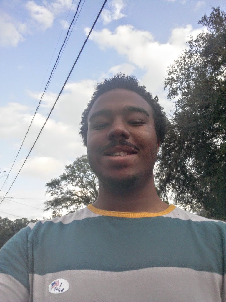 FL4Bernie2020's tweet photo. Joseph from Jacksonville, Florida just cast his early vote for Bernie Sanders! #FloridaForBernie #Bernie2020 #FLPrimary #EarlyVotingWeek #BernieIsRight #Jax #Duval https://t.co/8gtBjZvL0Q