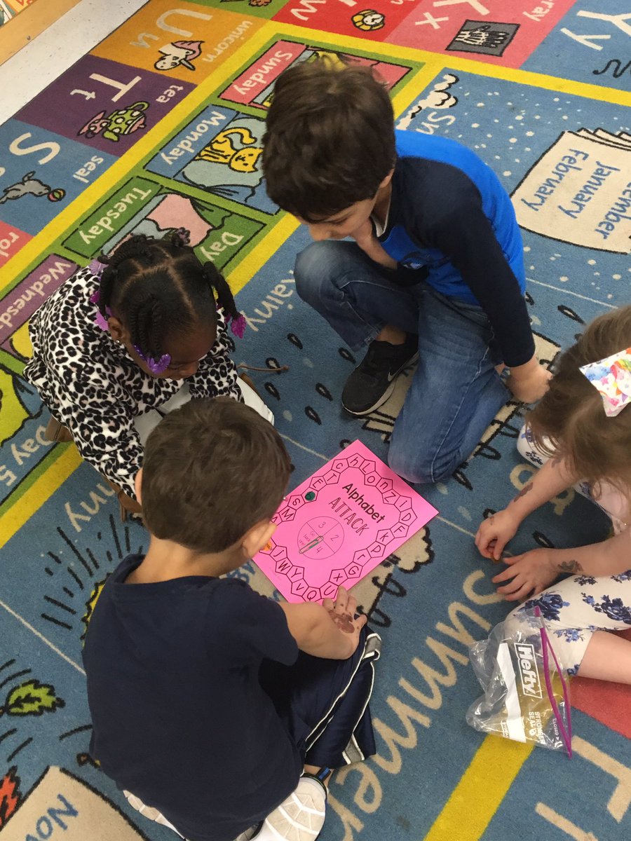 MrsAtleeK's tweet photo. These kiddos are loving our new Phonological Awareness games! #AlphabetAttack #lettersounds #listeninggames #phonologicalawareness #GVgatorstrong https://t.co/m2L9a2lTxs