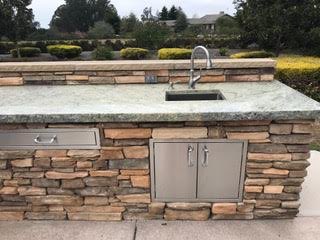 PacShore's tweet photo. In time for the warm weather coming... a remodeled #backyard bbq area using our Leathered Surf Green #granite in #Modesto π
#pacificshorestones #usenaturalstone #granitecountertops #outdoordesign #modestodesign #cereshomes https://t.co/yIM6ccQOMl