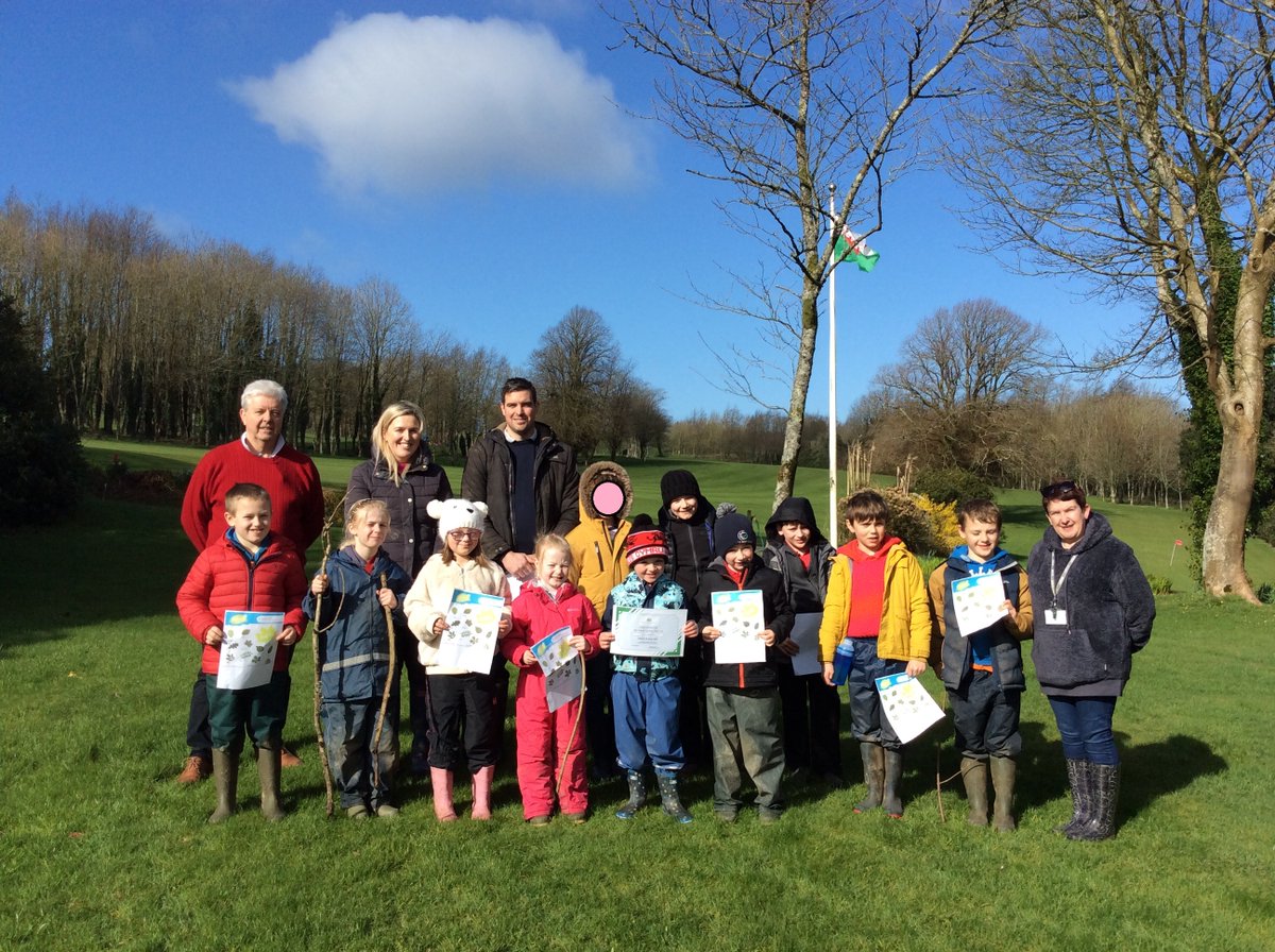 Ysgol Gymraeg Croesgoch tweet media