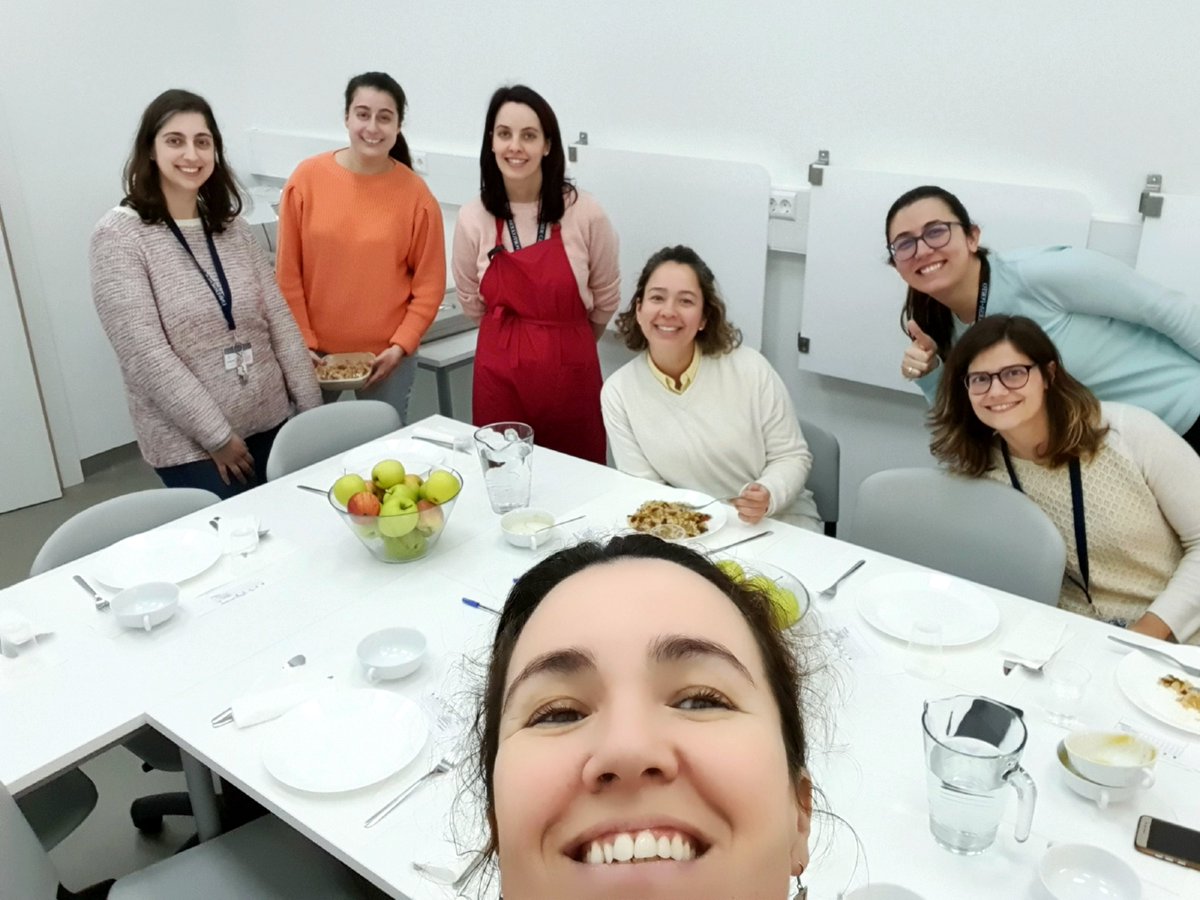 martawilton's tweet photo. Thank you 🙏Helena and all the 41 dedicated participants that commited to eating #pulses for 8 weeks at lunch, helping @TrueLegumes to show pulse consumption health benefits! @ecbpinto @AdrianVilamor @jazmineosorio @BiotecCatolica @MartaNunesdaSi4 @carlassantos_ https://t.co/UsTBvwASqd