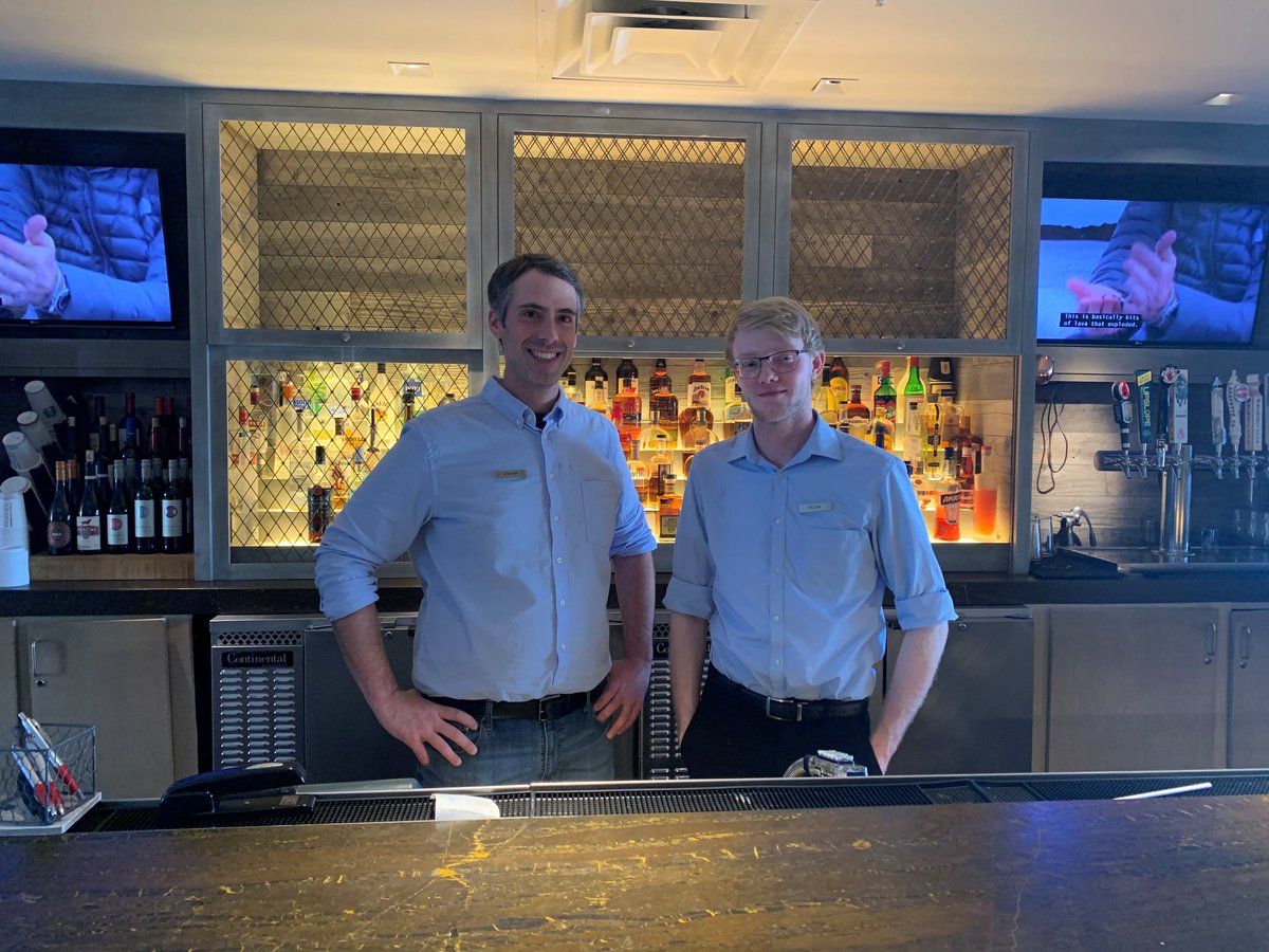 StonebridgeCos's tweet image. Last week we celebrated #NationalEmployeeAppreciationDay. Here are some team members from Boulder Marriott Hotel &amp;amp; Spa. We appreciate you for more than just your work. We also want to celebrate your character and positive effect you have on others. Congratulations and thank you!