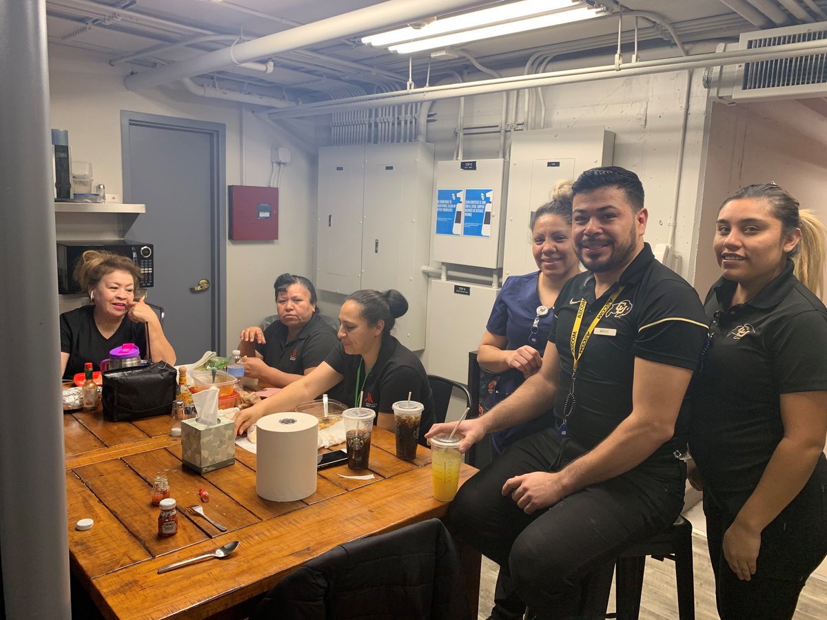 StonebridgeCos's tweet image. Last week we celebrated #NationalEmployeeAppreciationDay. Here are some team members from Boulder Marriott Hotel &amp;amp; Spa. We appreciate you for more than just your work. We also want to celebrate your character and positive effect you have on others. Congratulations and thank you!