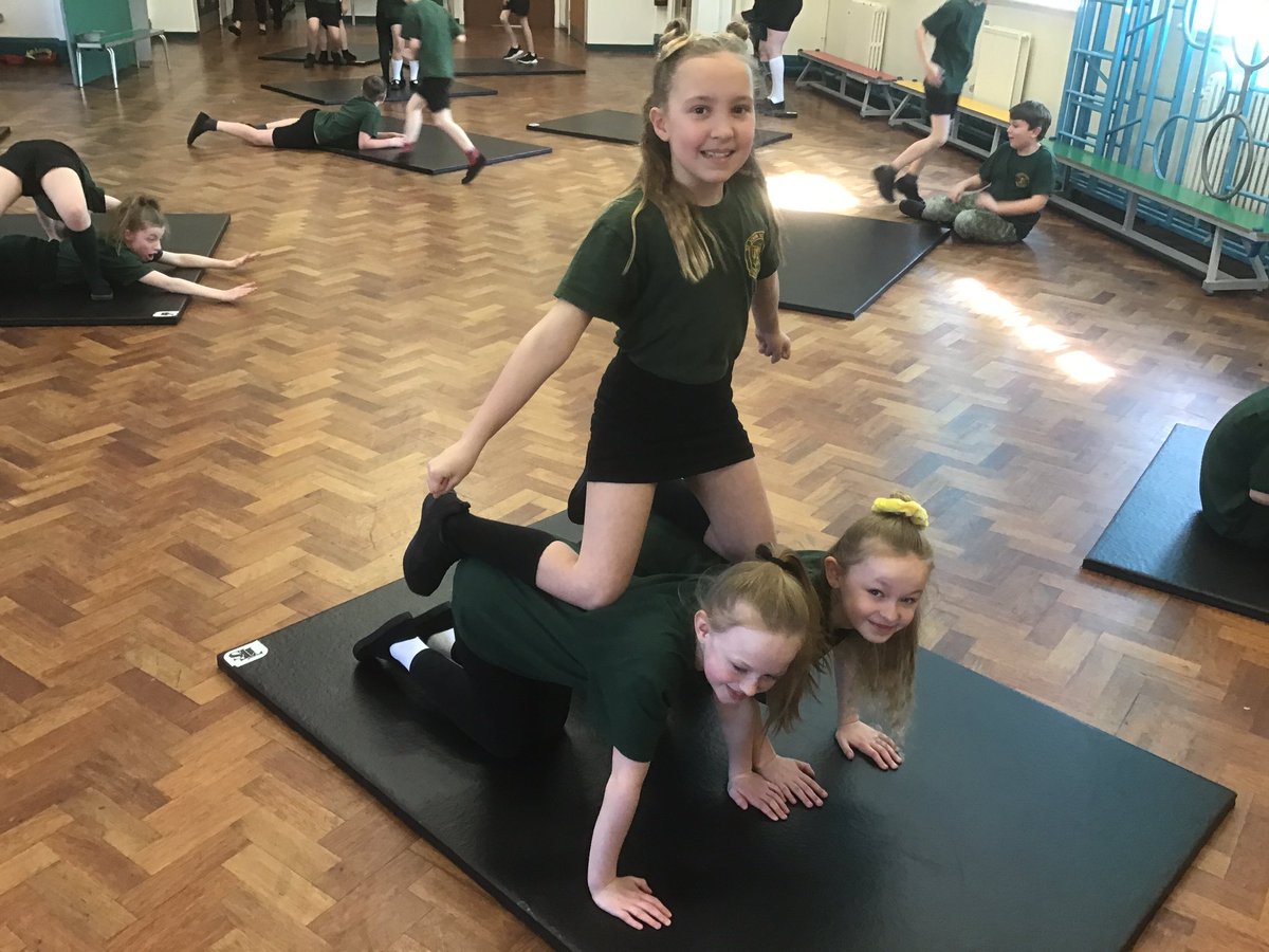 sjvblackpool's tweet photo. Creative balances in our gymnastics this afternoon #SJVClass5L https://t.co/5jvdaye8UM