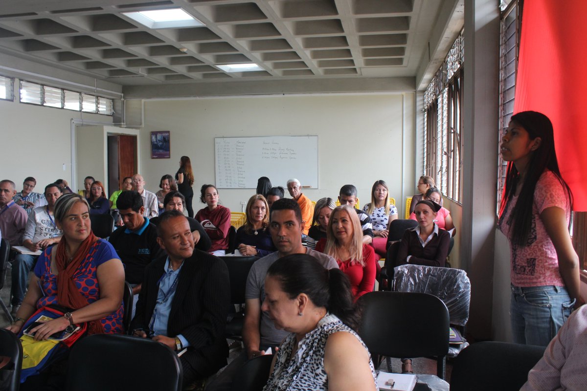 uptlara's tweet photo. #Ahora Rectora @michellyvivas "Este año la UPTLara arriba a sus 10 años de transformación y celebramos dictando el PNFA en Gestión Pública del PNF en Administración. Seguimos trabajando para desarrollar estudios de cuarto nivel en los otros Programas Nacionales de Formación" https://t.co/xg1LajPZbn