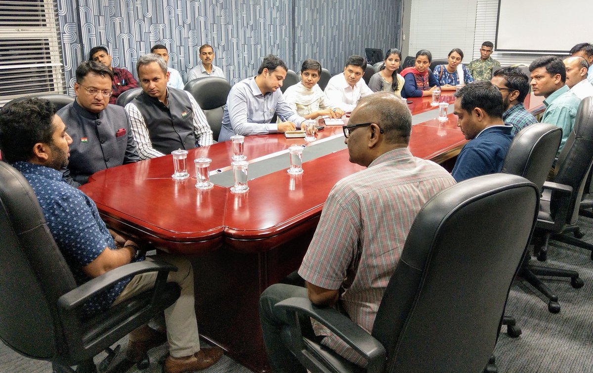 igmhmv's tweet image. A team of health experts from India visits IGMH to assist the Maldives&apos; health care workers in the fight against Covid-19. We would like to thank the Indian Government for its generous assistance and solidarity at this time in need. 
@MoFAmv @MoHmv @HPA_MV @MDVinINDIA
#IGMH