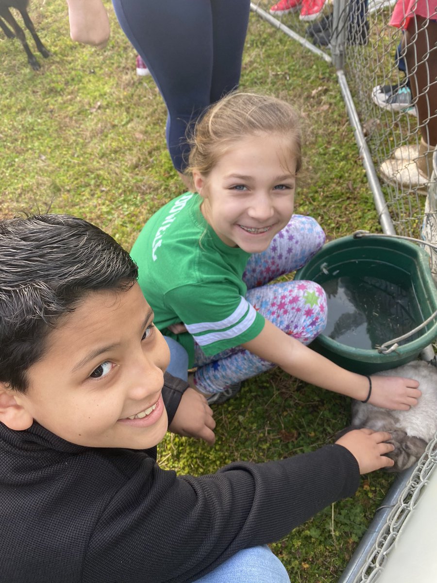 mm_sandrell's tweet photo. Career Day 2020 @mcdowell_elem https://t.co/80GCrRsIfv
