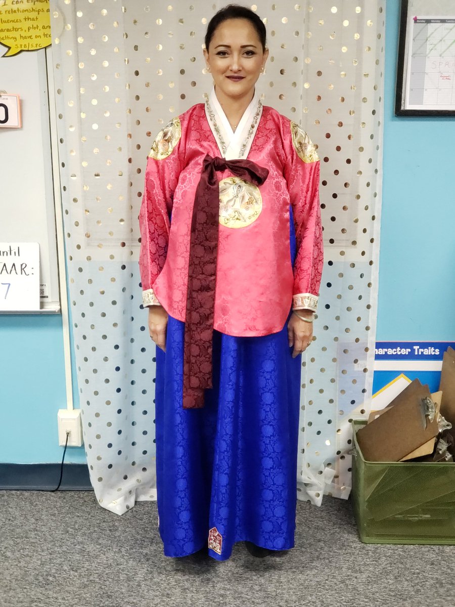 Mrs. Meeks tweet media