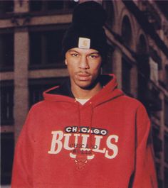 Happy 48th birthday Common.   Drop your favorite Common lines or tracks below. 