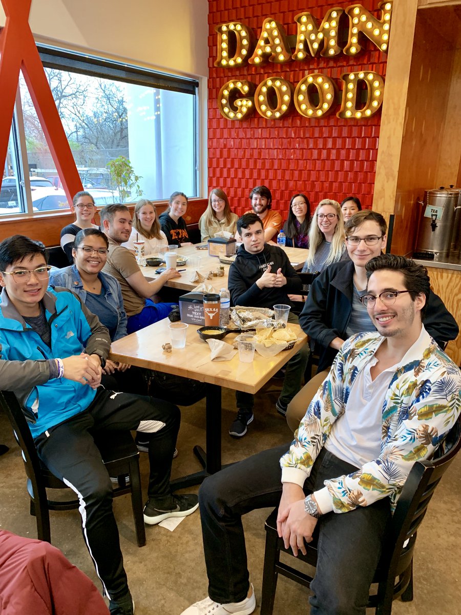 lonnystern's tweet photo. PAID #internship: Are you an #extrovert w/a love of #transit &amp; #Austin? Join our team &amp; host #TransitAdventures for college students this summer &amp; fall! @UTAustin / @stedwardsu / @HustonTillotson / @Student4Transit 
https://t.co/V7gRNFWzAR https://t.co/iHKE4js3Qq