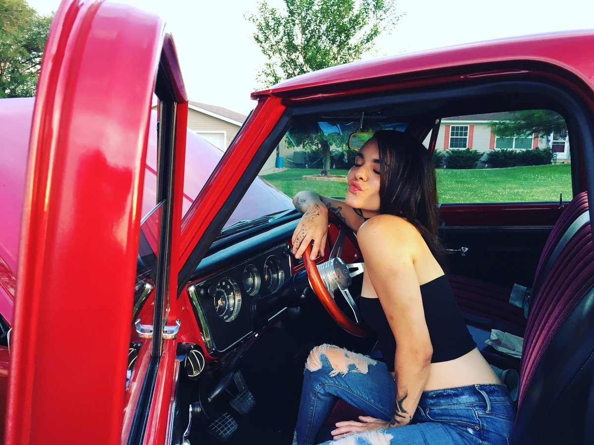 PrincessShit_'s tweet image. Dang