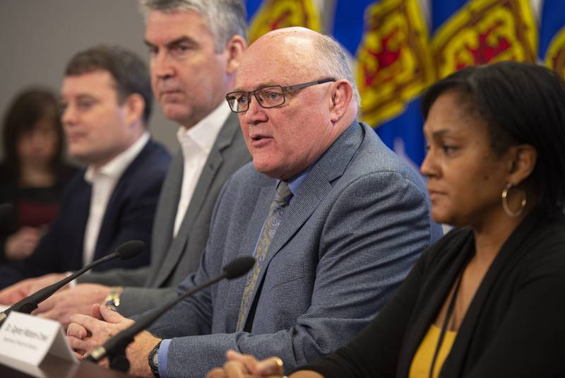 COVID-19 UPDATE: #NS public employees, students must self-isolate after travel saltwire.com/news/provincia…