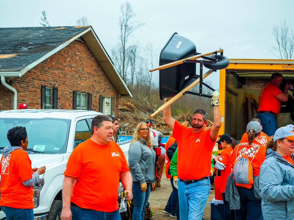 There is no way words can express the gratitude and emotions I have felt these last few days.  4 districts came together to live &amp; breath our values to those effected by the recent tornados in TN! #OrangeAtHeart #OneHomeDepot #HomeDepotStrong THANK YOU 🧡🧡🧡