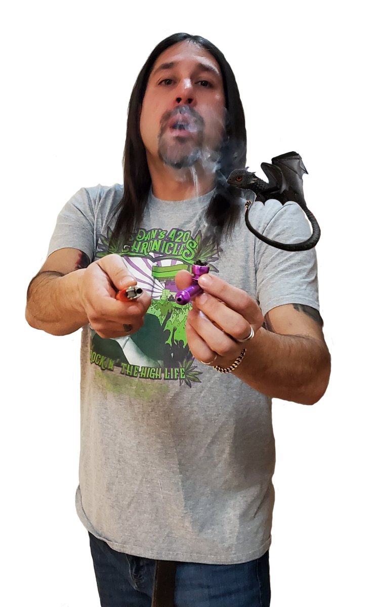 dan_chronicles's tweet photo. If I had a mini pet dragon, duh he would sit on my shoulder all day lighting my bowls! No more need for a lighter!!
You already know what Im going to say next lol
https://t.co/JyKeNuCeEF
https://t.co/Q3miPpZLuz
#Dans420Chronicles #ThanksAgainForTheSupport #HaveALiftedDay https://t.co/Htned3XE17