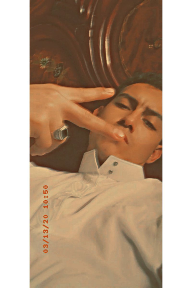 ءلدماغ شغالة مش بتنام..😅😅🌸