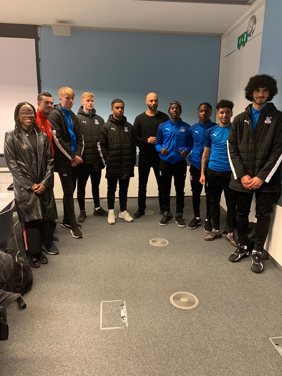 Our Player Leadership Groups at <a href="/CPFC/">Crystal Palace F.C.</a> and <a href="/WestHam/">West Ham United</a> have been meeting with the <a href="/MayorofLondon/">Mayor of London, Sadiq Khan</a> Team to discuss social issues affecting youths &amp; communities in London. Next week we’ll release their player led ‘Young Voices’ report next week, which surveys around 300 academy players.