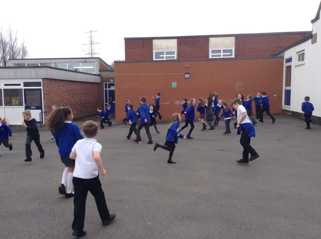 latimerprimary's tweet image. #ClassKB and #ClassCM have sent this afternoon doing some extra physical activity outside to mark Sports Relief 2020. @sportrelief #latimersport #latimercares #SportsRelief2020