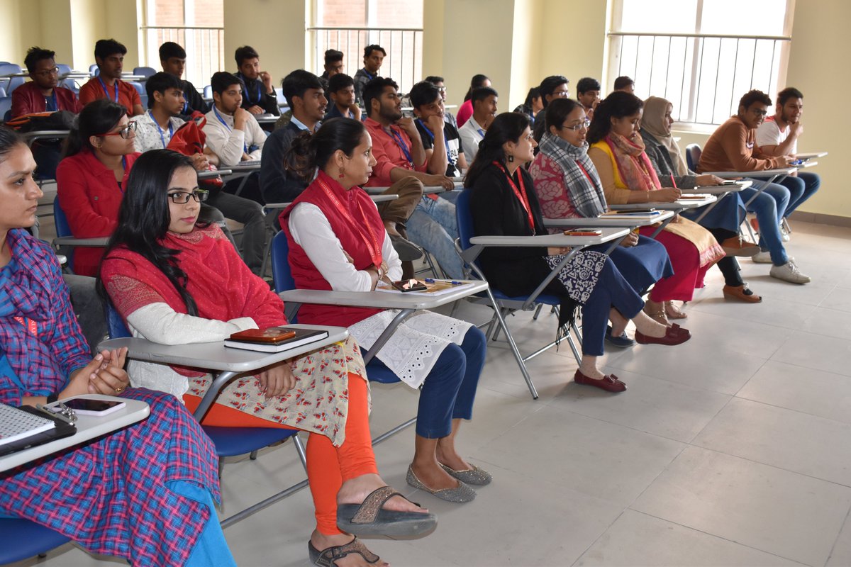TIIPS2's tweet image. A Session on "Leadership skills" was conducted at trinity Institute Campus, Greater Noida.The session was comprises may real life examples of leaders in different fields, it was very enriching to all.
#TIIPS
#TrinityInstitute
#GGSIPU
#leadership
#GreaterNoida
#Lifeskill