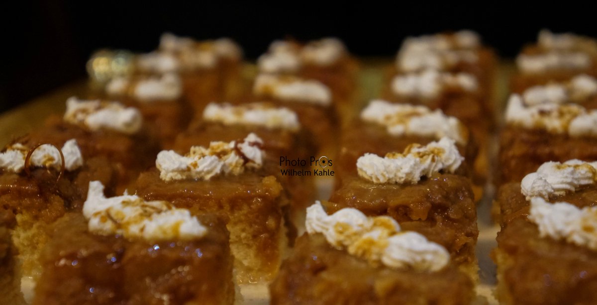 int_photopros's tweet photo. #ORIJENTALIJADA NE #BAKLAVIJADA" #Delicious #oriental #food on the #event from the organization #Arapski #Centar #Za #Međunarodnu #Saradnju - #ACMS and President from the organization Sanja Kostadinovic Ben Mesbah. #belgrade #serbia #Photoprosinternational https://t.co/bQxzbDZ4yB