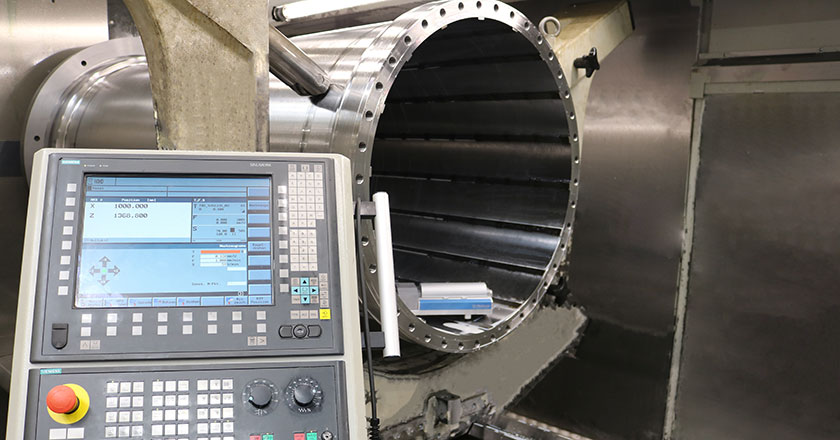 Flottweg's tweet photo. Today, the decanter and I watch as the individual parts of the drum are manufactured and then assembled. Everything is manufactured with precision down to the millimeter by highly modern, networked machines and specially trained experts. 
#decanterandI #flottweg https://t.co/H7r1lFaiZU