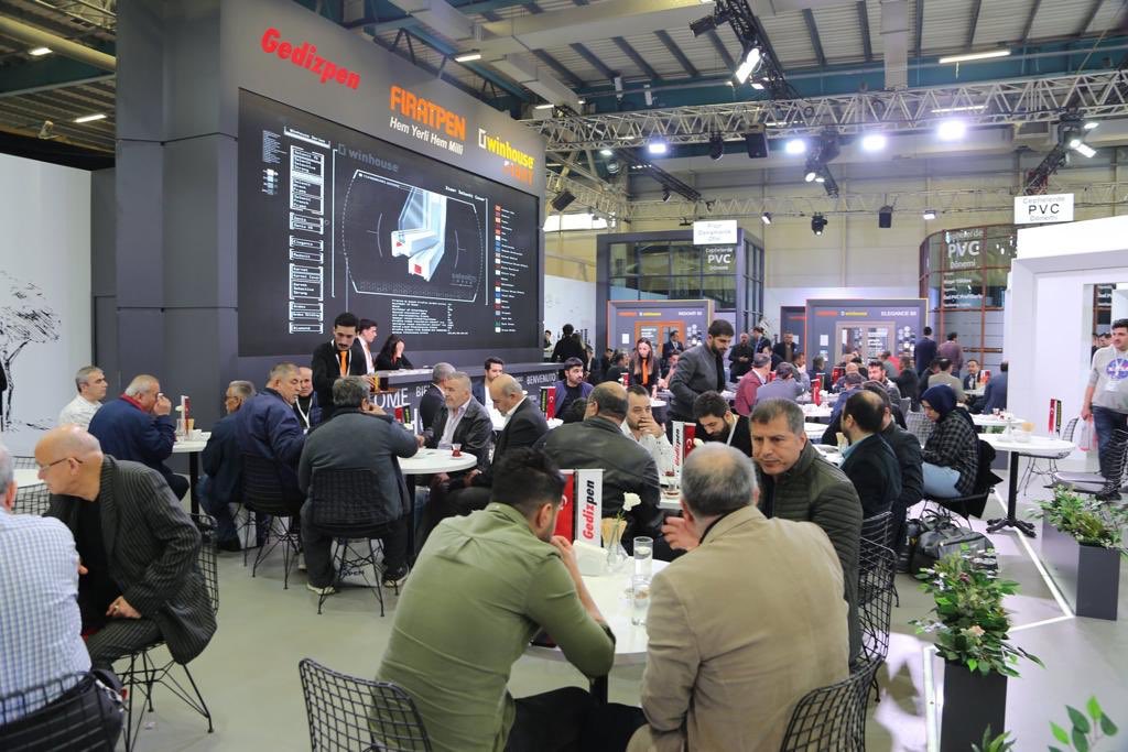 FiratpenTR's tweet image. Fuarımız tüm hızıyla devam ediyor. Dünkü yoğun ilginizden dolayı teşekkür ederiz. Sizleri 8. Salon 801 no&apos;lu standımıza bekliyoruz. Son 2 gün. 
#avrasyapencerefuarı #tuyap #pencerefuarı