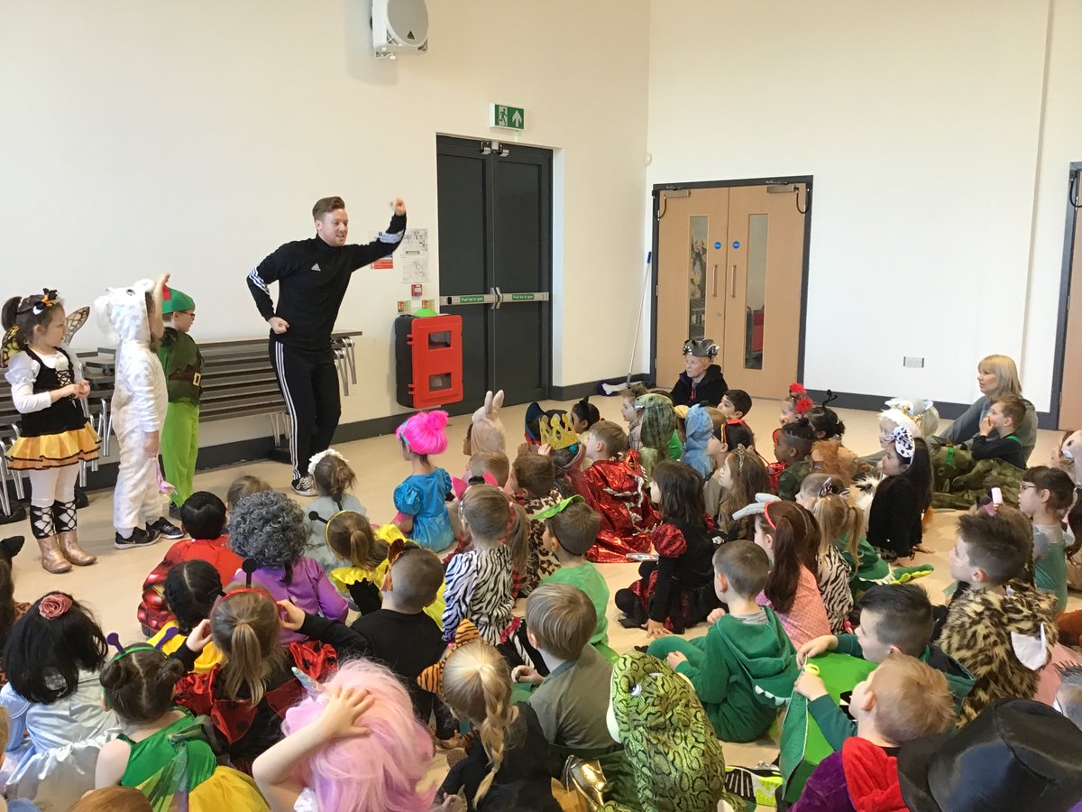 NewhallAcademy's tweet photo. World Book Day today and the children are having lots of fun with Anthony from the West End Theatre company. In assembly, they learnt how to choreograph their own dance. He is now working with each class and helping them make up their own dance for 'Where the Wild Things Are'. https://t.co/F0XIH6GQLL