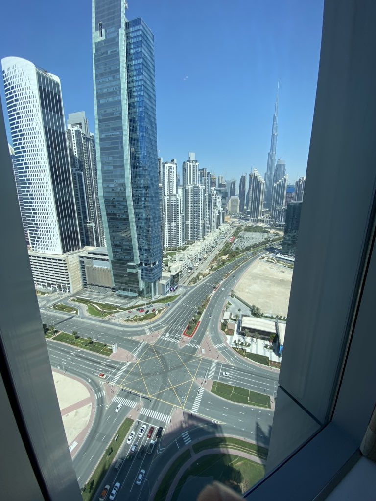 sudhirchaudhary's tweet photo. Majestic #dubai  from my window. https://t.co/QpQV8krnxz