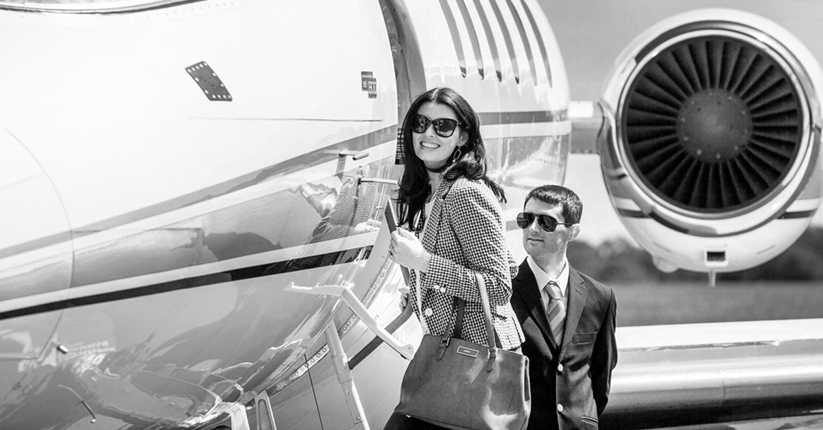 SovereignBizJet's tweet photo. Welcome aboard.✈️💁‍♀️
∙
#FlySovereign #jetlife #jet #privatejet #businessjets #luxurylife #luxuryliving #aviation #jetsetter #privatejet #privateaviation https://t.co/O8F1KKAoMJ