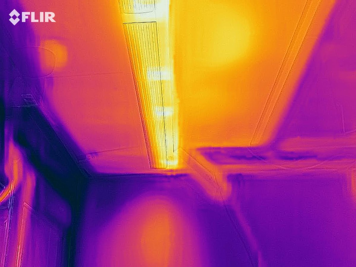 DowlingBlunt's tweet photo. Thermal images from a recent over door air curtain survey at @jlandpartners Oxford Street store. The new units have made a massive improvement to comfort in the new accessories department. @HurlstonesNorth https://t.co/tvY93QovS3