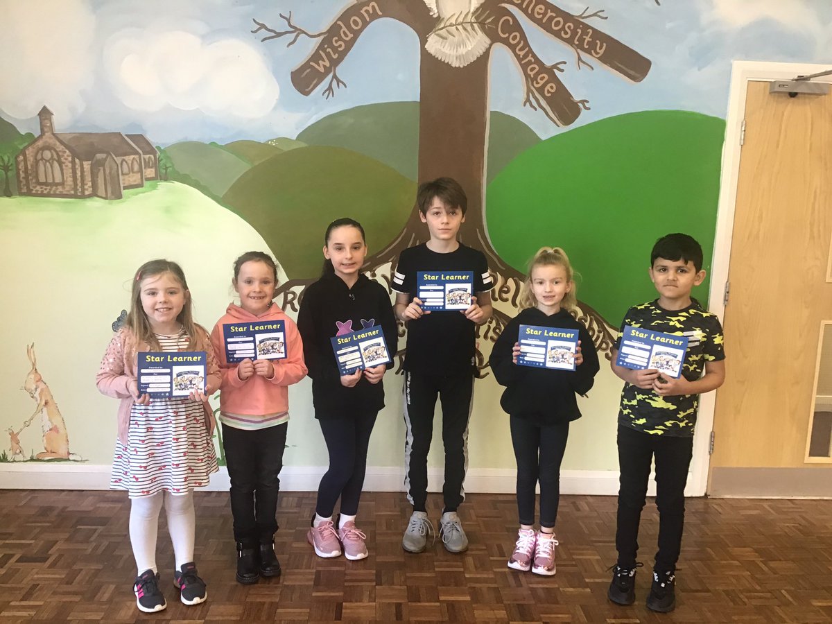 LSM_Headteacher's tweet photo. #bestdayoftheweek is #BeBoldFri as we celebrate achievements this week.
@johnbryantHT @Maccathebarber @drewpovey @chrisdysonHT @MrsWithersY6 @LSMYear2 @LeadingSchools_ @LeadingLearner @pauldixtweets @PaulGarvey4 @Gardine13Sophie @Edwards783 @mission_priest https://t.co/xwEpN3IZxd