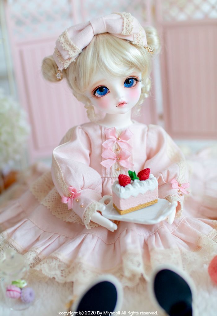 お知らせ】今大人気のMiya Dollより期間限定ドール『Latte』登場です