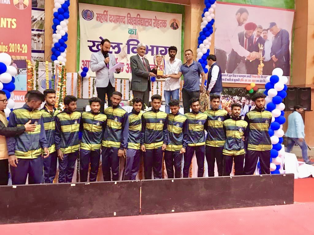 KarFloorball's tweet photo. Mangalore University won Bronze Medal 🥉 in the All India 🇮🇳 Inter University Floorball Championship held @ Rohtak Haryana from 3rd to 5th March 2020,Congratulations team Karnataka for the wonderful effort. https://t.co/LapZ5yW3bH