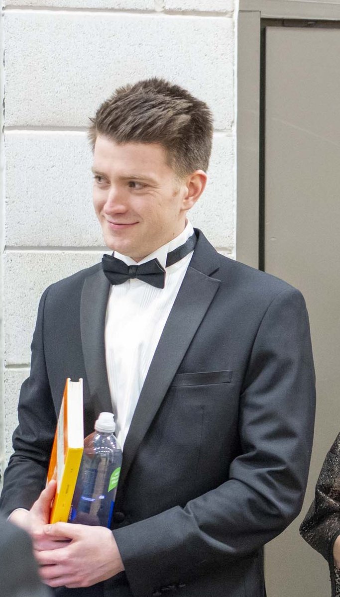 SedberghMusic's tweet photo. Our soloists were brilliant yesterday - a number of sixth form girls shared the soprano lines, Mrs Bleiker on Alto, Mr Steele on Tenor, and how wonderful to welcome back OS @patrickrelph - ten years after he left - to sing the bass solos. https://t.co/m4ETXkkMFu