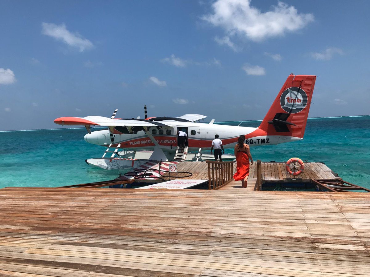 fernandezjo's tweet photo. #Planehopping ✈️ #Maldives https://t.co/ozP6JQE4ZC