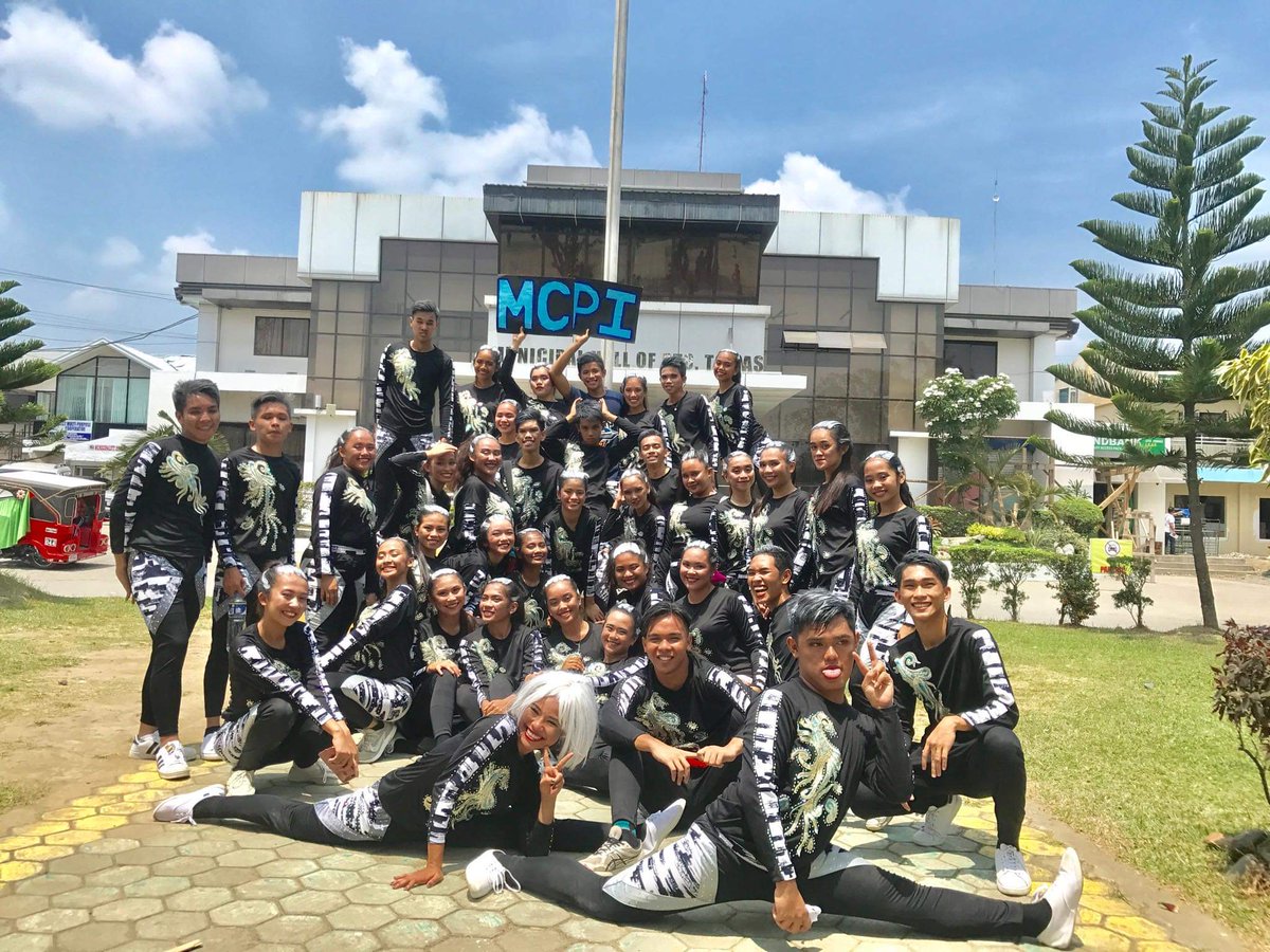 dasorono's tweet photo. My Second 3 families thank you sa mga memories im signing off 😭❤️
#stjosephcupertino
#mcpipepsquad
#stgregorythegreat https://t.co/tU8dFIDKf9