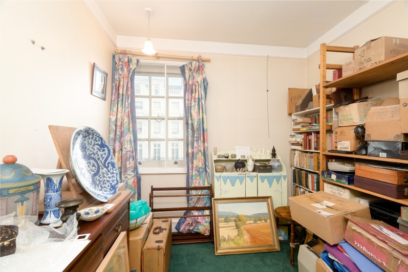 JDWandCoChelsea's tweet photo. Want a project? We have just launched this wonderful house with great development opportunity (STPP) on Oakley Street £2,950,000 Freehold | https://t.co/ApLkOnoHU6 | #fixupfriday @rightmove #johndwoodandco https://t.co/aww6hCqaER