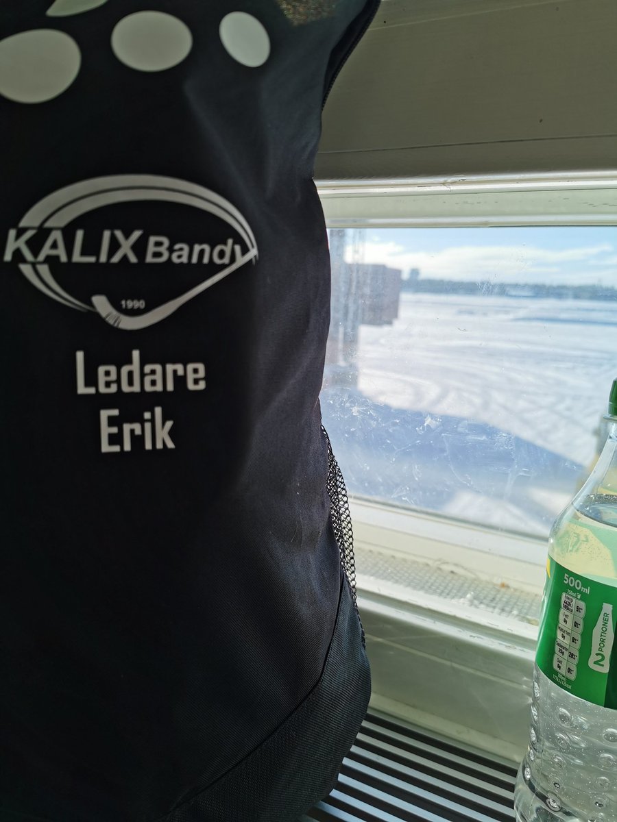 Det blir bandy även denna helg. Men nu är det utbildning på tapeten. Men man får nog se lite bandy iallafall!