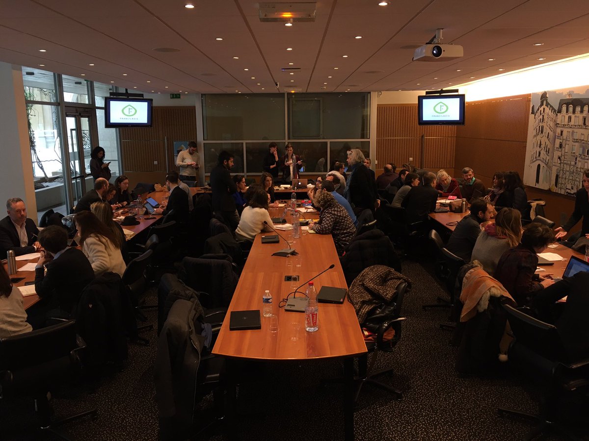 fibois_idf's tweet photo. Dernière journée de travail pour l’élaboration du nouveau #pacte Francîlbois pour la construction #bois-#biosourcés. Grande mobilisation aujourd’hui de l’ensemble des acteurs de la filière. Il est temps de s’engager et de franchir un cap dans la #constructionbois ! 🌳🌲🏡 https://t.co/k2D8R3nc0c