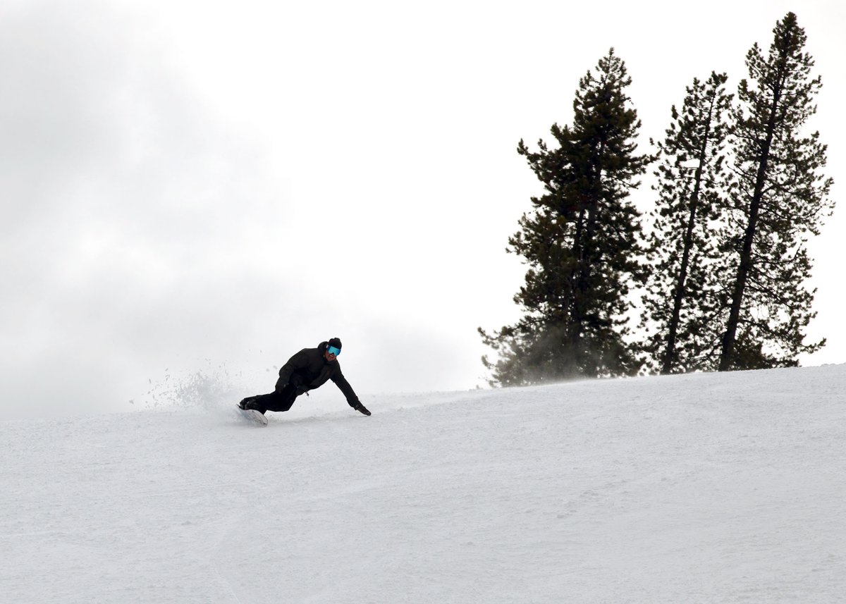 skilookout's tweet photo. 3-5-2020 Oh How SWEET it was @SkiLookout. Make plans to come play in our Snow - We have a lot of it  -100% open! Come hit the slopes this weekend or any day next week! Open 7 Days a week!   #VisitIdaho #SkiIdaho #OptOutside #VisitNorthIdaho #SkiMontana #18Winters https://t.co/6hIS3NV6Ry