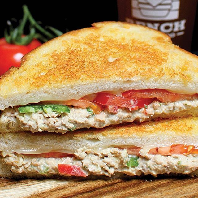 burgerbench's tweet photo. This is TUNA MELT perfection! Made with parmesan crusted sourdough bread, homemade tuna salad, melty cheese, and fresh jalapeños and tomatoes. #tunasandwich #escondido #eatlocal #sandiego #sandiegofood #sandiegoeats https://t.co/P72qnAIZwj https://t.co/dOAjpypvBL